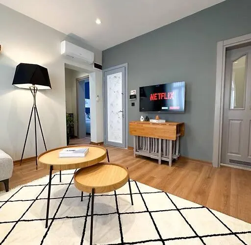 Apartamento Sahin Pera Suit2 Great Location 2 Bedroom Air-conditioned